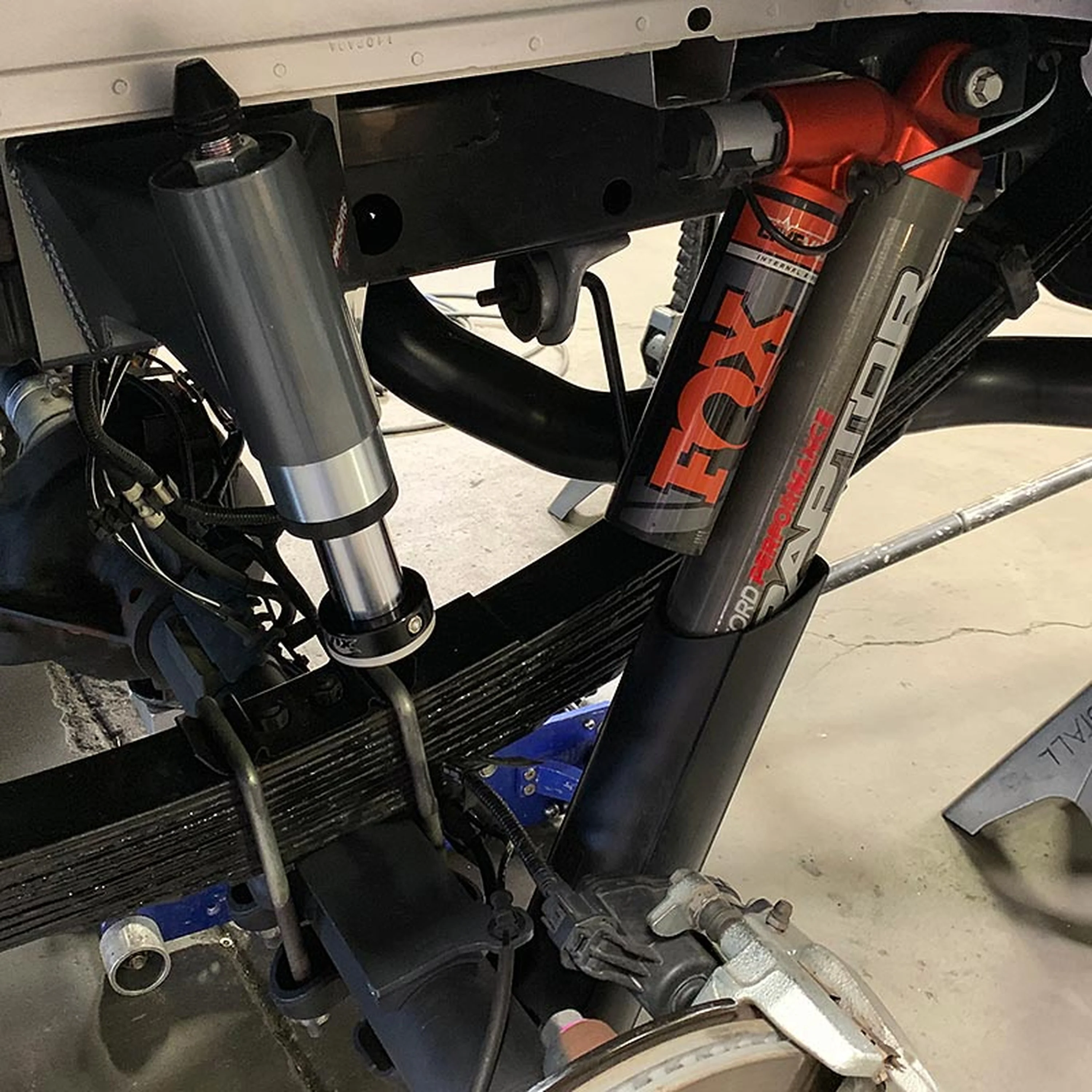 Bolt-on Rear Spring Over 2.5 Bump Stop Mount Kit