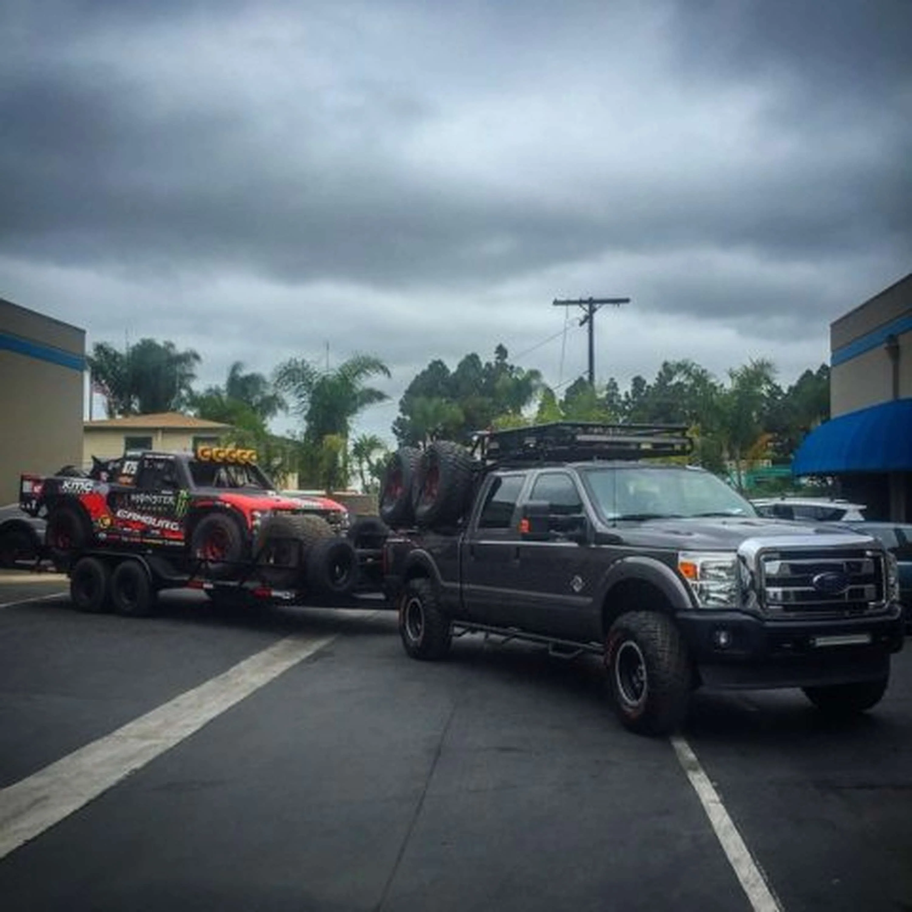 Camburg Ford F-250/350 4WD 05-16 FOX 2.00" Performance Leveling Kit - Image 3