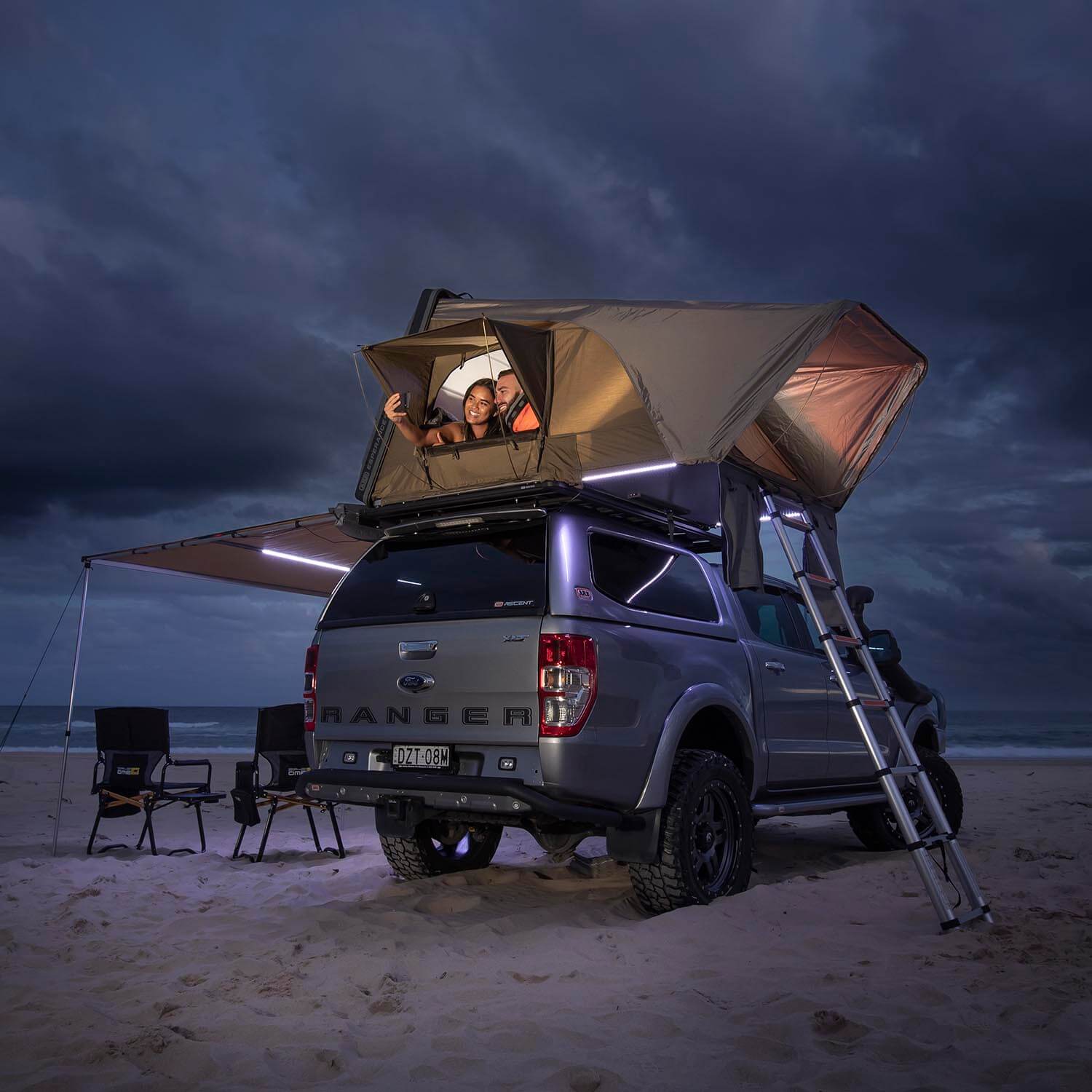 ARB Esperance Compact Hard Shell Rooftop Tent - Image 4