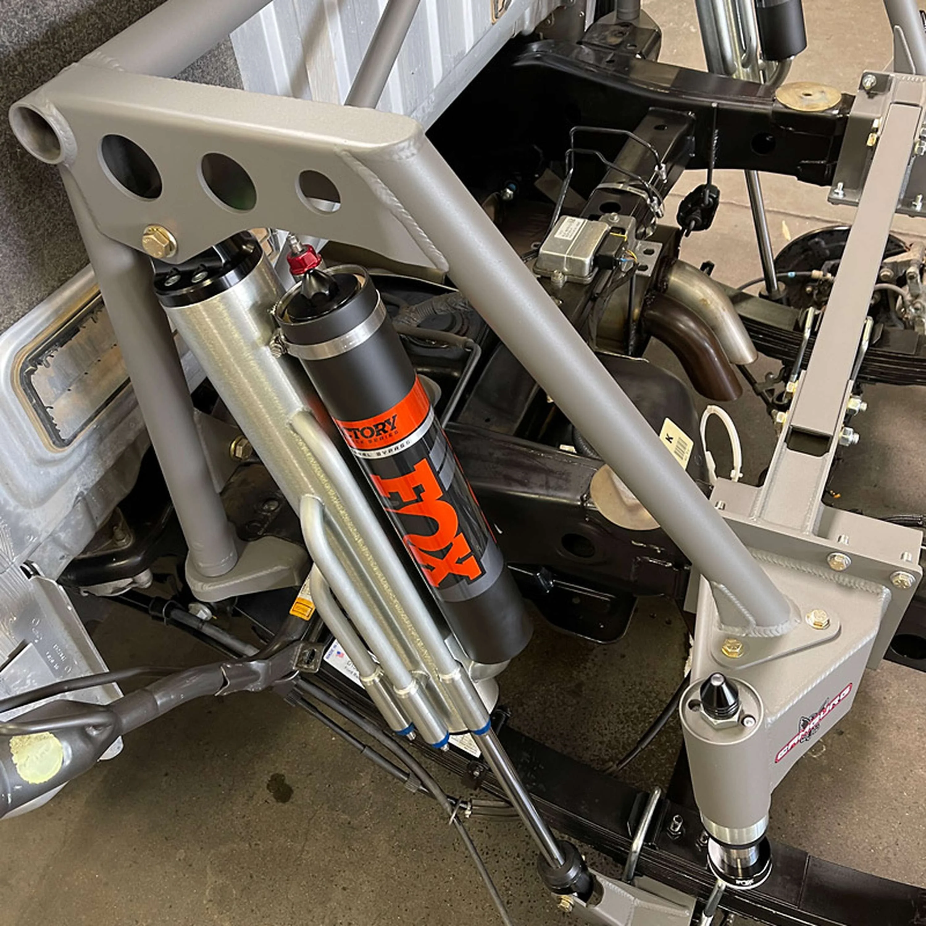 Long Travel Front Bypass Piggyback Shocks - FOX 3.50" Pair - Image 3