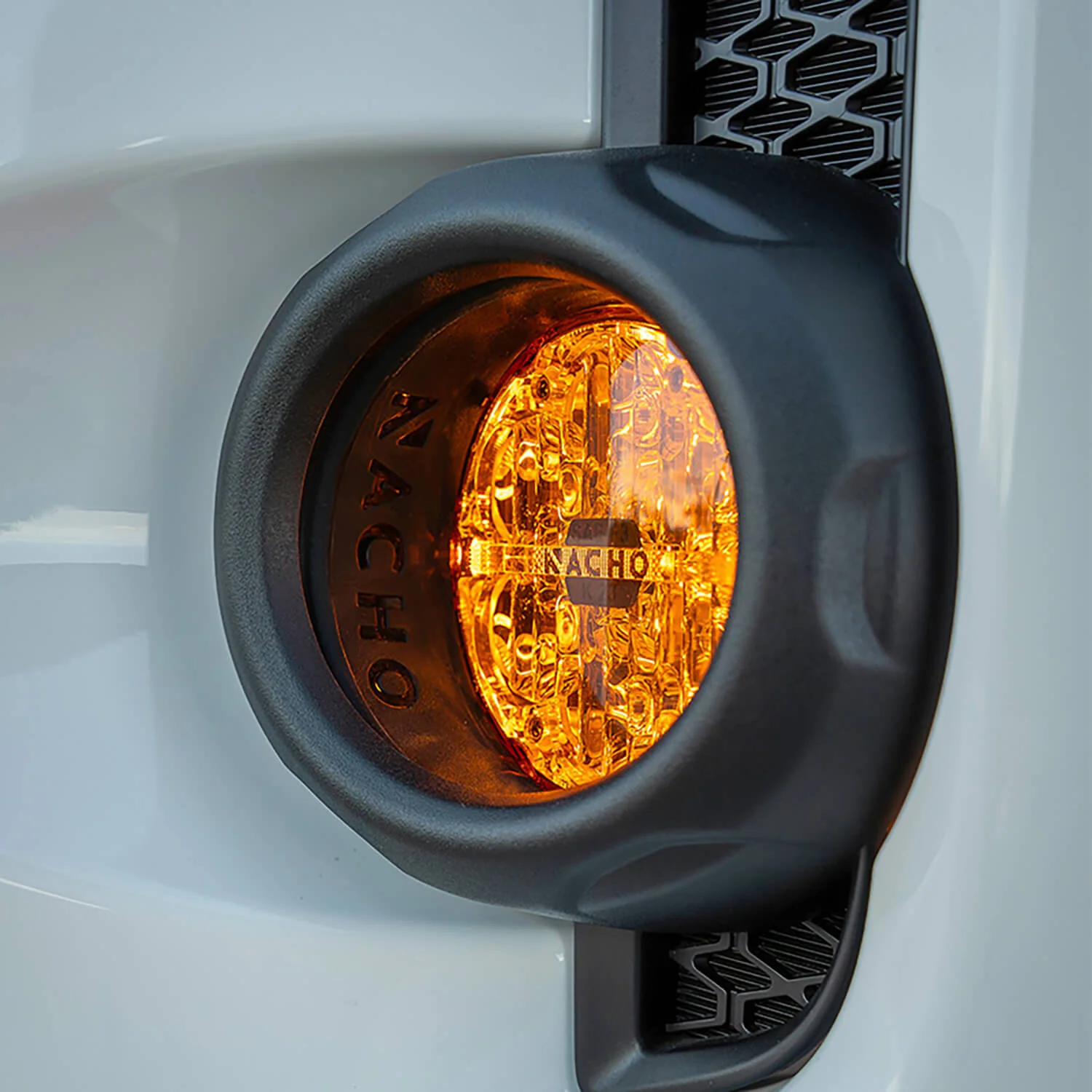 ARB NACHO SAE Only Amber Plug N Play Fog Light Kit - Image 3